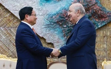 Thủ tướng Phạm Minh Chính hội kiến Tổng thống Algeria
