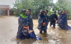 Bộ Quốc phòng: Phải vào điểm ngập sâu bằng mọi cách, không để dân bị cô lập