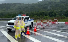 Mưa lũ chiều 21-11: Tạm ngưng xe quốc lộ 1 và cao tốc Cam Lâm - Vĩnh Hảo đoạn Phan Rang - Nha Trang
