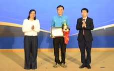 Hơn 1.100 câu chuyện trong 'Vòng tay Công đoàn': Những hình ảnh đẹp từ nhà máy đến công trường