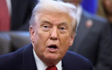 Sự thật về đoạn ghi âm ông Trump hoảng loạn trước việc công bố hồ sơ Epstein