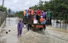 Làm sao để tin nhắn cầu cứu trong lũ lụt đến được lực lượng cứu nạn kịp thời?