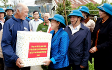 Chủ tịch Ủy ban Trung ương MTTQ Việt Nam thăm, động viên dân vùng lũ Lâm Đồng