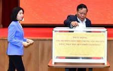 Nhiều tỉnh thành hỏa tốc các hoạt động cứu trợ, đưa người vào hỗ trợ vùng mưa lũ