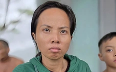 Chồng qua đời sau khi đưa vợ và hai con đi tránh lũ