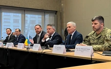 Châu Âu tung đề xuất sửa kế hoạch hòa bình, khiến Mỹ, Nga khó chấp nhận