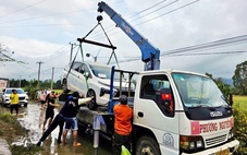 Không thiếu phụ tùng sửa xe sau lũ, nhưng phải chờ lâu