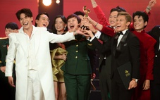 Mưa đỏ nhận Bông sen vàng cùng 4 giải cá nhân xuất sắc tại Liên hoan phim Việt Nam