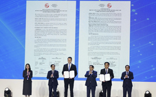 TP.HCM và WEF ký tuyên bố chung về sản xuất thông minh