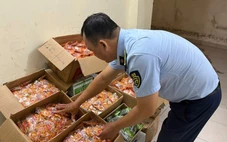 Cận Tết, cảnh báo người dân thận trọng với bánh kẹo không nhãn mác