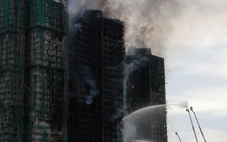 Vụ cháy chung cư ở Hong Kong: Toàn cảnh thảm kịch tồi tệ nhất kể từ Thế chiến 2