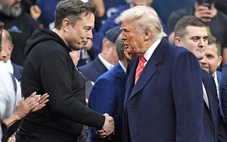 Ông Musk đề nghị mua lại Truth Social của ông Trump với giá 10 tỉ USD?