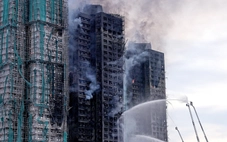 Vụ cháy chung cư ở Hong Kong: Toàn cảnh thảm kịch tồi tệ nhất kể từ Thế chiến 2