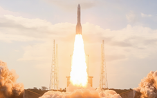 Châu Âu chi kỷ lục 22 tỉ euro cho cuộc đua vũ trụ, tuyển phi hành gia lên Mặt trăng