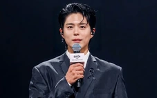 MAMA 2025 tưởng niệm nạn nhân vụ cháy chung cư tại Hong Kong, Rosé BlackPink nhận Daesang