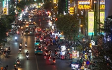 TP.HCM: Chủ tịch phường, xã chịu trách nhiệm nếu vỉa hè bị lấn chiếm