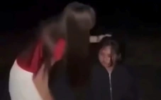 Xác minh clip cô gái trẻ bị bắt quỳ giữa đường, liên tiếp bị tát vào mặt trong đêm