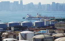 Mỹ siết lệnh trừng phạt, Trung Quốc giảm gần nửa lượng dầu nhập từ Nga