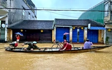 Lũ trên sông Bồ ở Huế lần thứ 3 vượt mốc lịch sử trong 1 tuần