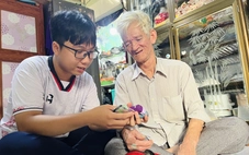 Cha qua đời bi thương trên biển, mẹ mất vì bệnh tim, chú bé khổ đau nay vào đại học ngành AI