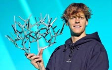 Sinner vô địch Paris Masters, giành lại vị trí số 1 thế giới