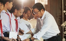 Gần 2 tỉ đồng tiếp sức học sinh vùng lũ Khánh Hòa