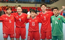 Thủ môn ghi bàn, tuyển futsal nữ Việt Nam hòa Trung Quốc