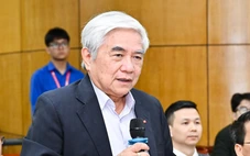 'Nhiều tỉnh mời giáo sư về nhưng cả năm không giao việc', người đến lại đi