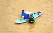 Kỷ lục mưa bị xô đổ, nước từ đâu mà nhiều thế?