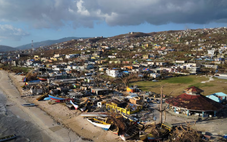 Vì sao siêu bão Melissa có thể 'nuốt trọn' gần 1/3 GDP của Jamaica?