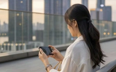 Nữ giới càng cô đơn, càng lạm dụng điện thoại quá mức