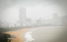 Gió và mưa bão Kalmaegi đã ảnh hưởng trên đất liền, dự báo bão vào bờ sớm hơn