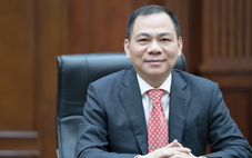 Tỉ phú Phạm Nhật Vượng cùng hai con trai lập công ty hàng không vũ trụ