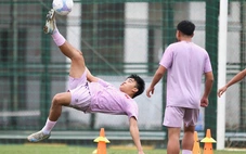 Đấu giao hữu tập dượt cho vòng loại châu Á, U17 Việt Nam thắng Campuchia 10-0