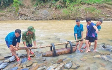 Đánh cá trong đêm, dân thấy quả bom 250kg chưa nổ