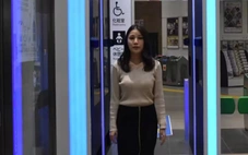 Đường sắt Nhật Bản thử nghiệm cổng soát vé nhận dạng khuôn mặt