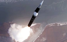 Triều Tiên phóng tên lửa ra biển Nhật Bản sau khi bị Mỹ trừng phạt