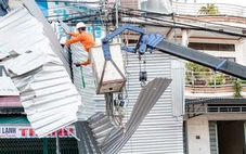 EVN phấn đấu cấp điện 'hậu bão 13' trước ngày 11-11