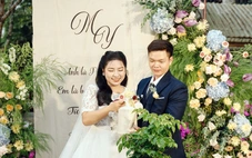 Đám cưới không rót rượu nồng mà rót nước dừa và trà matcha