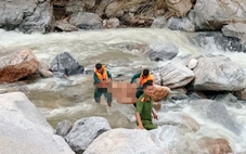 Nhóm trẻ em miền núi Đà Nẵng tắm suối bị nước cuốn trôi, 1 chết đuối, 1 mất tích