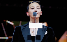G-DRAGON chỉnh toàn bộ sân khấu tại MAMA 2025 sau thảm họa cháy chung cư Hong Kong