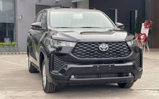 Toyota Innova Cross bản giá rẻ ra mắt Việt Nam: Giá áp sát Xpander Cross nhỏ hơn, lược bớt tiện nghi