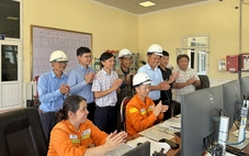 Đóng điện đường dây 220kV Đô Lương - Nam Cấm chào mừng Đại hội V Công đoàn EVNNPT