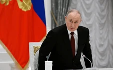 Nga miễn visa ngắn hạn cho nhiều nhóm dân Trung Quốc