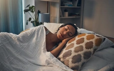 Khung giờ nào nên ngừng nạp đường để có giấc ngủ ngon?