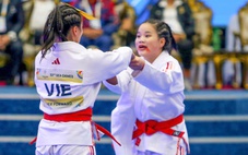 Màn hóa thân cương thi giúp Việt Nam giành huy chương đầu tiên ở SEA Games 33