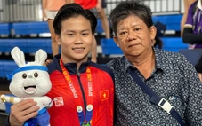 Nhà vô địch SEA Games rơi lệ dành tặng HCV cho người cha quá cố