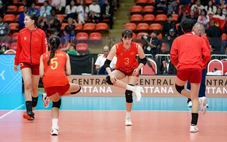 Chung kết bóng chuyền nữ Việt Nam - Thái Lan (17h35): Hàng ngàn khán giả đã đến sân