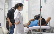 Nghi ngộ độc do ăn bánh mì Hồng Vân, số bệnh nhân đã lên 105 người