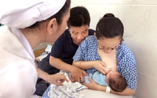 Tại sao phụ nữ cho con bú lại ‘mất xương’ tạm thời?